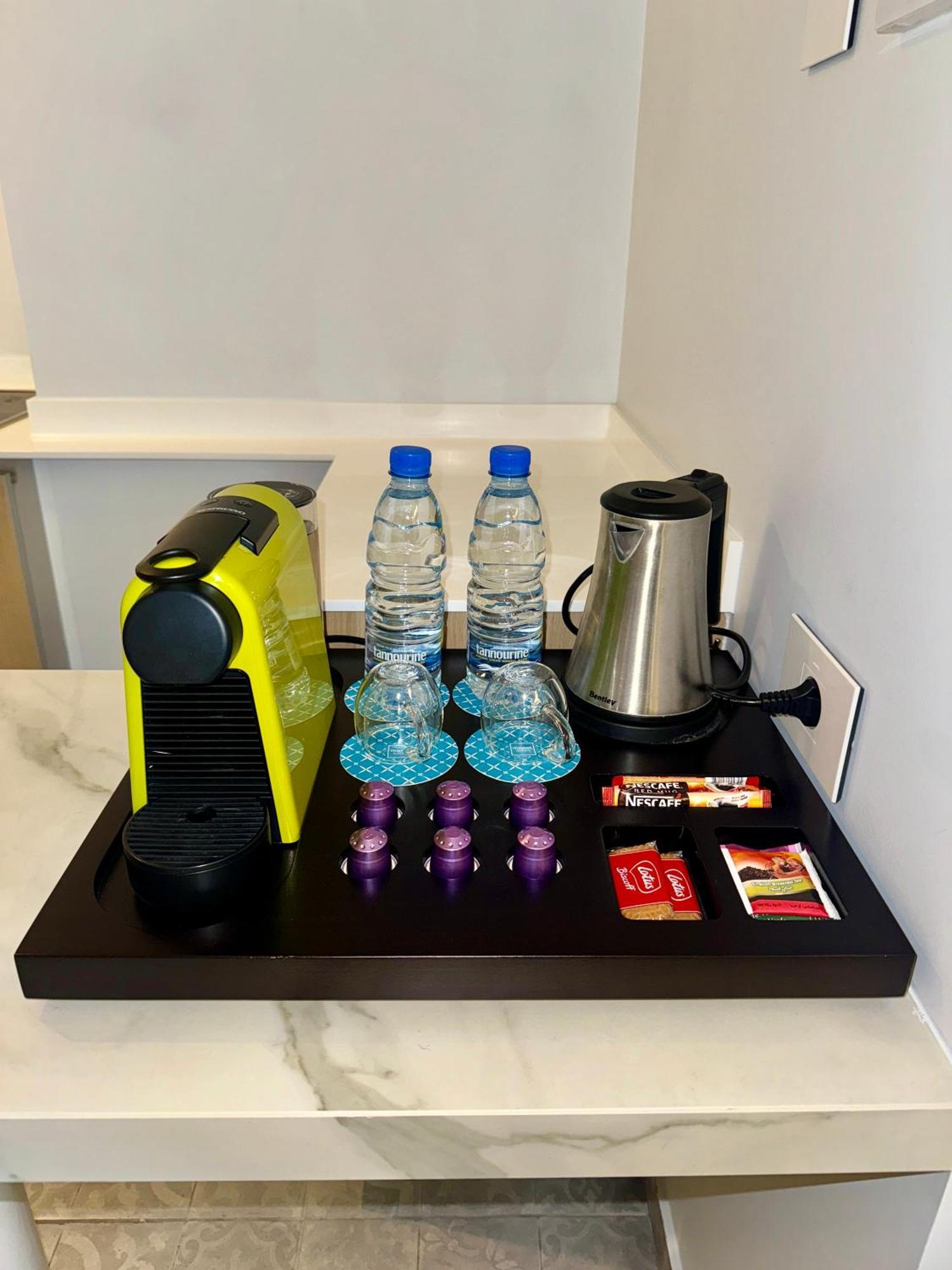 Monot Suites ベイルート エクステリア 写真