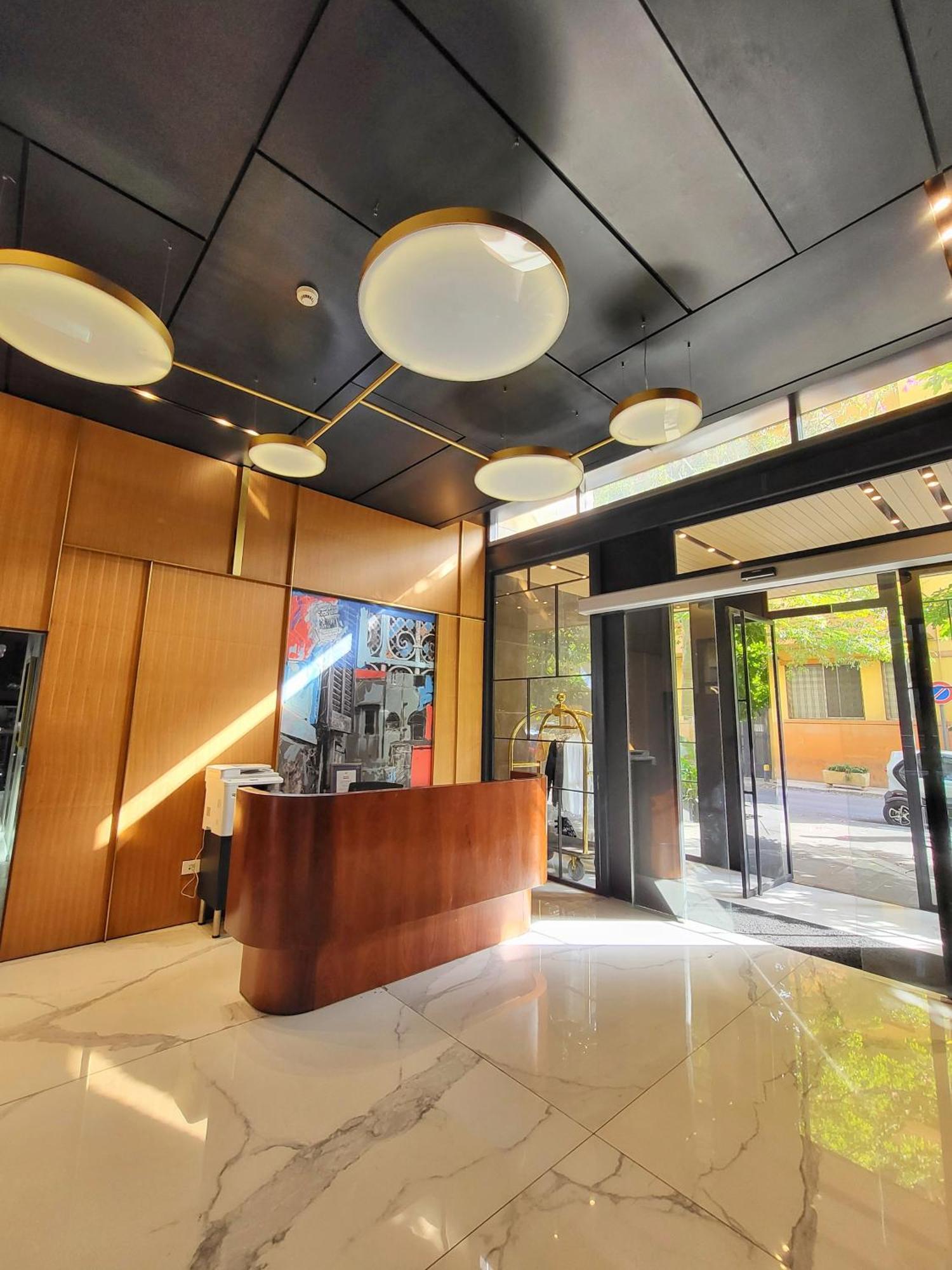 Monot Suites ベイルート エクステリア 写真