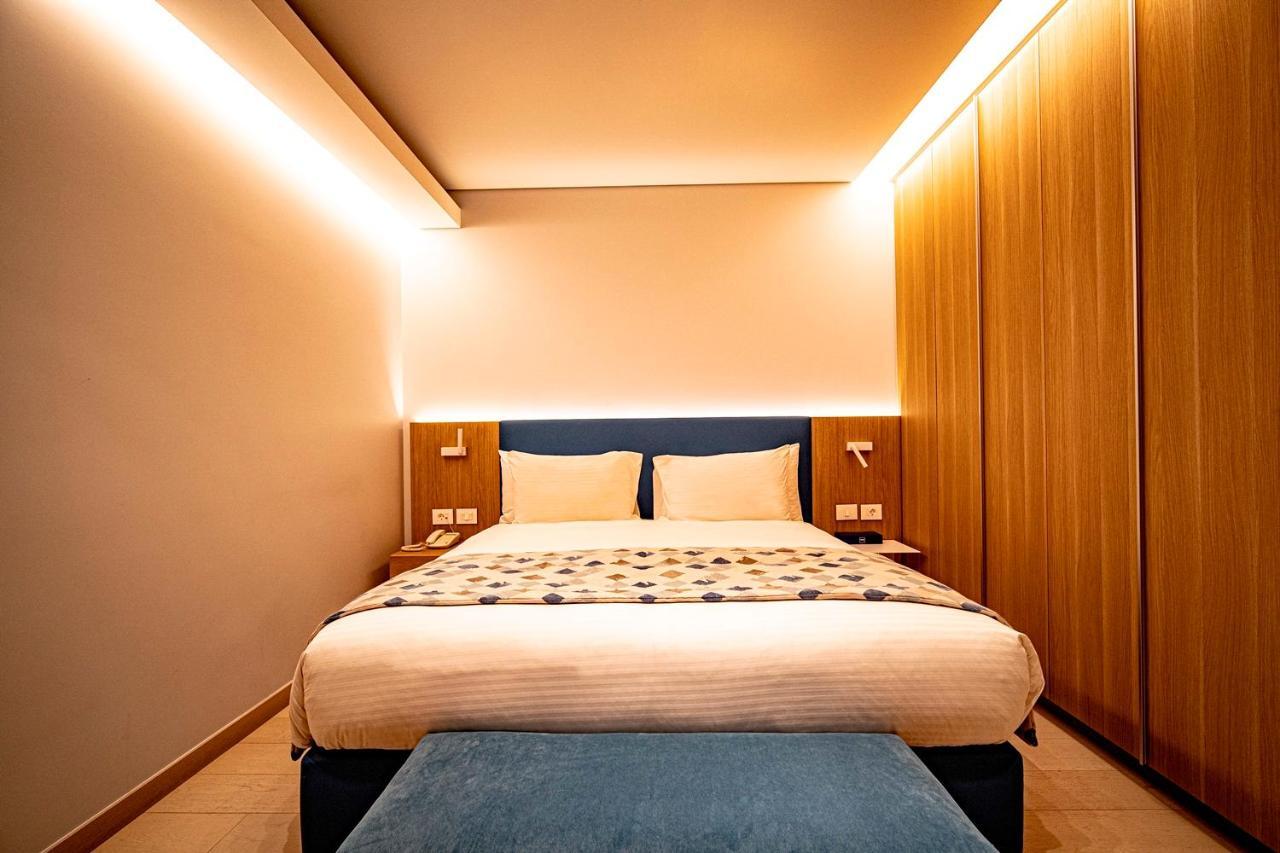Monot Suites ベイルート エクステリア 写真